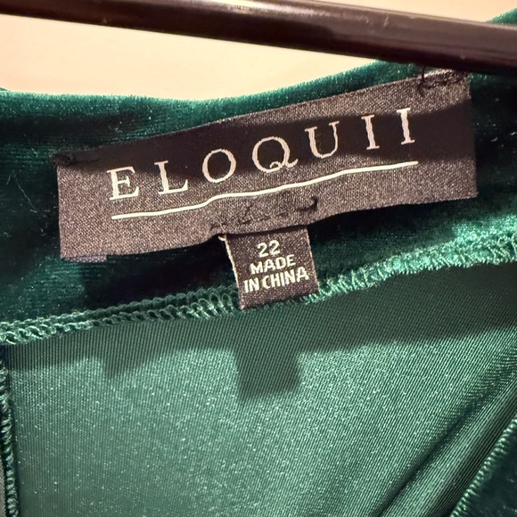 Eloquii Jumpsuit Deep Green Long Sleeve Dress - Picture 6 of 6